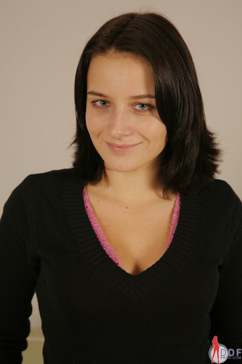 Людмила, 24